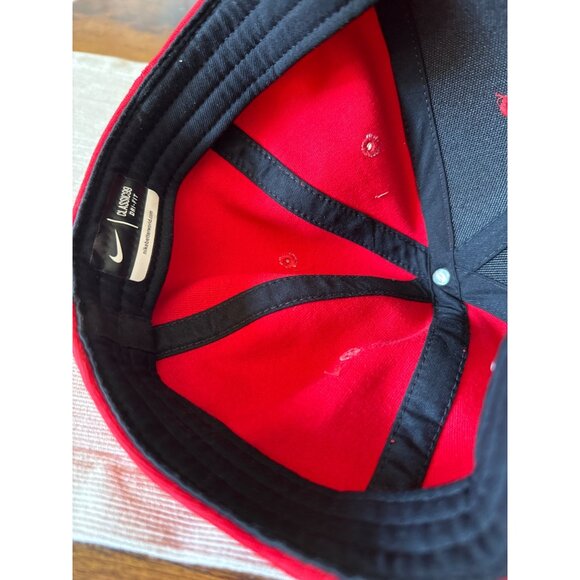 Nike Red & Black Swoosh Elastic One Size Hat Golf Classic 99 - Picture 12 of 16